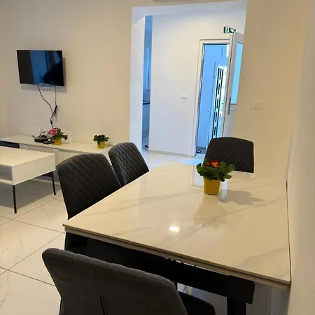 Edwina Apartamento *