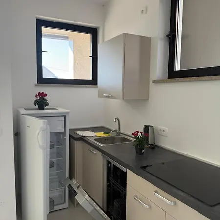 Edwina Portoroz